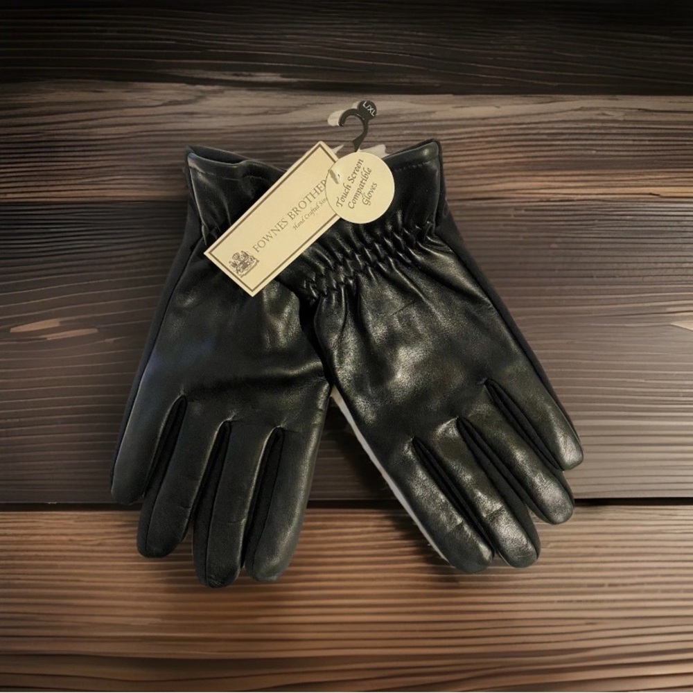 NWT leather gloves Men's Black Leather Gloves NWT $78 texting large